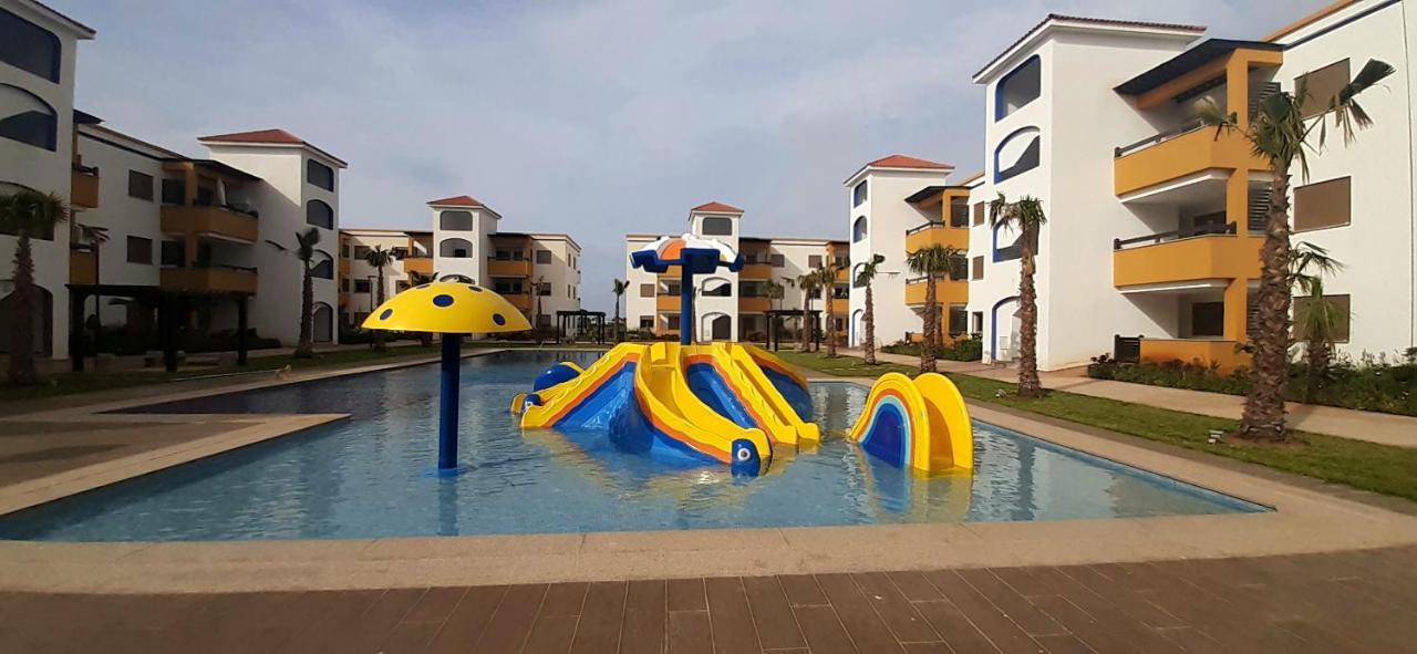 Apartement Haut Standing Avec Piscine A La Marina Saïdia Exterior photo