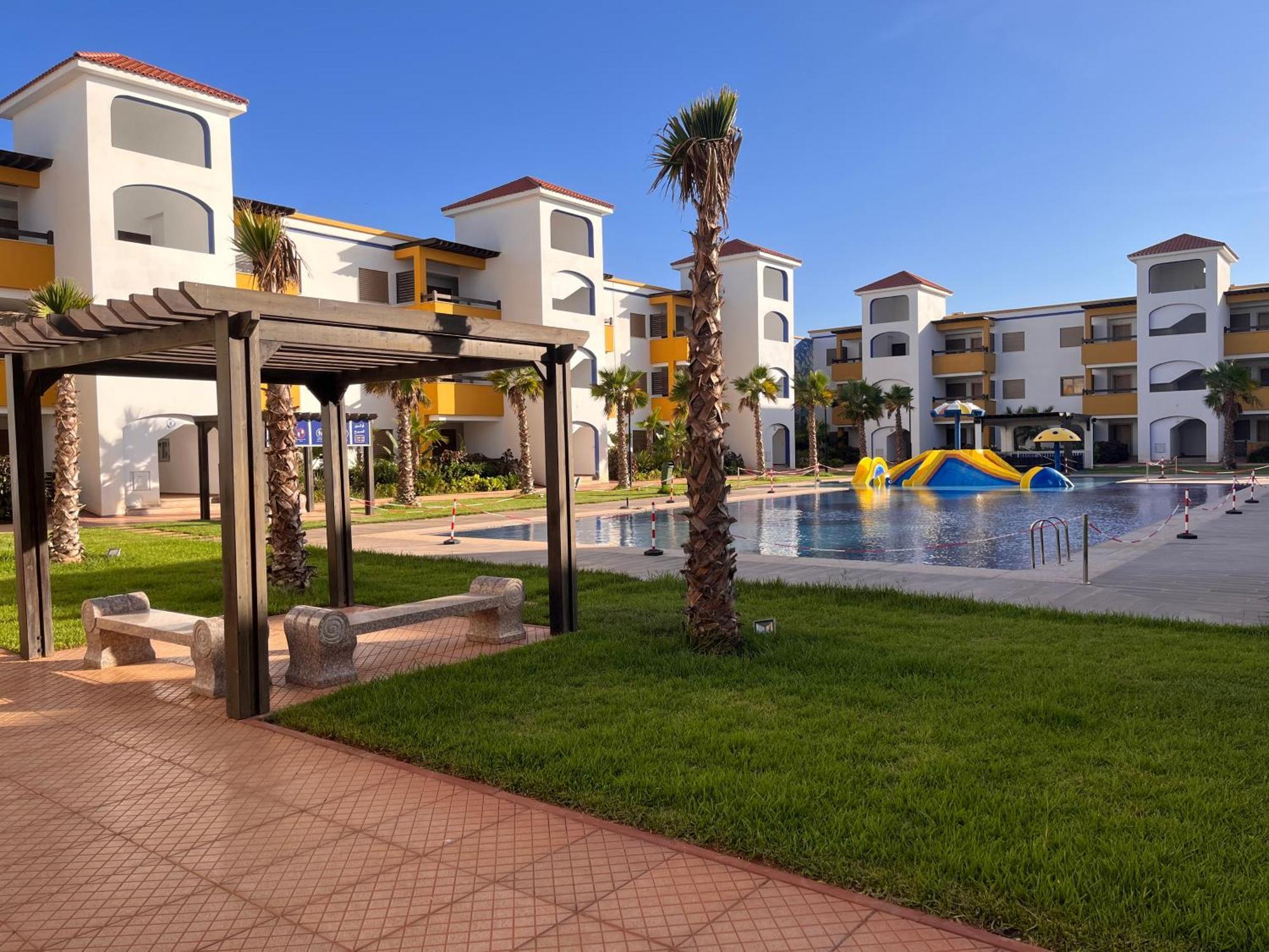 Apartement Haut Standing Avec Piscine A La Marina Saïdia Exterior photo